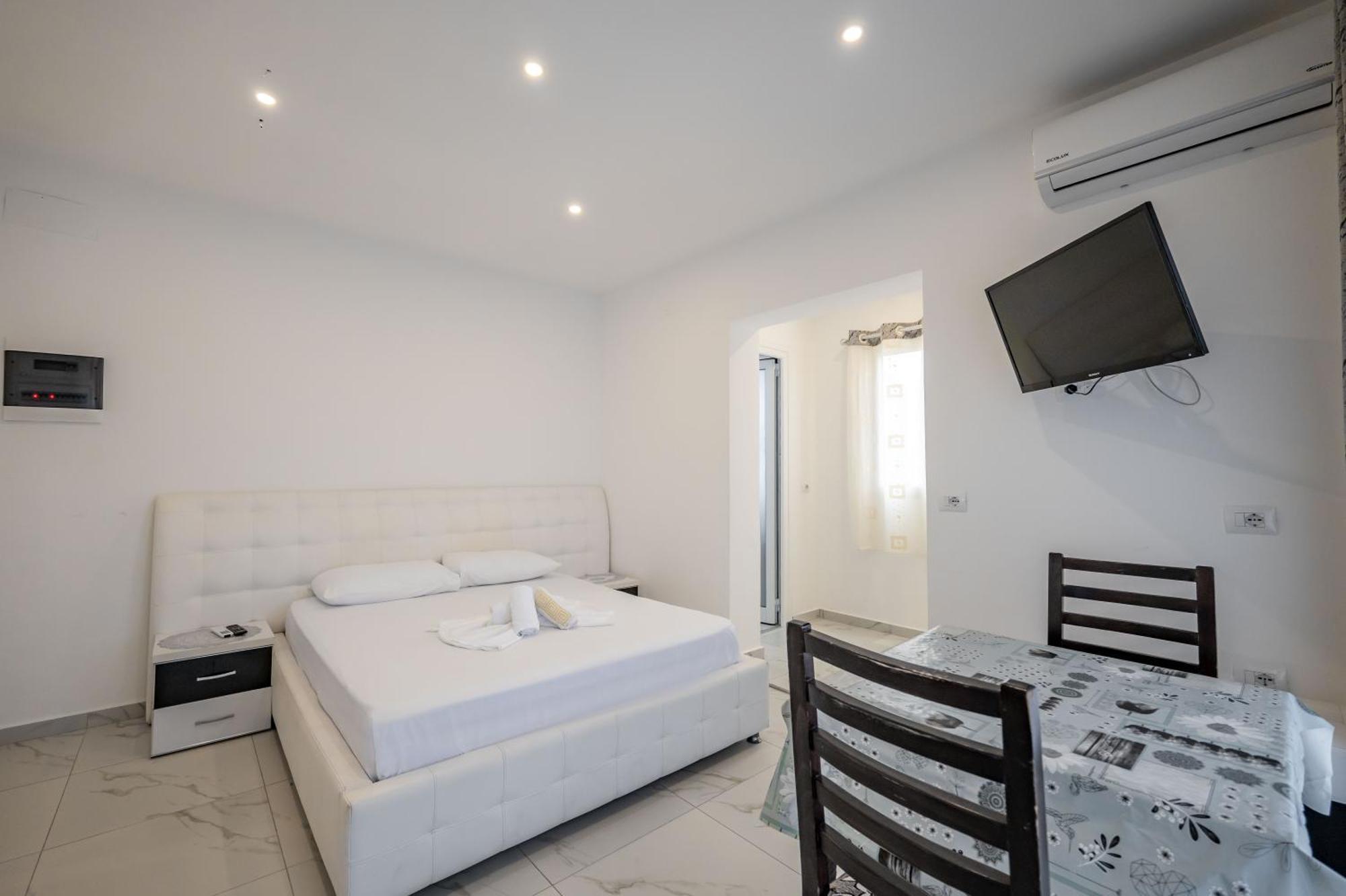 Irdi Aparthotel Ksamil Zewnętrze zdjęcie